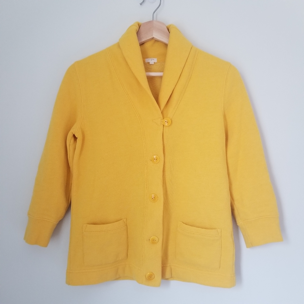 Yellow sweater